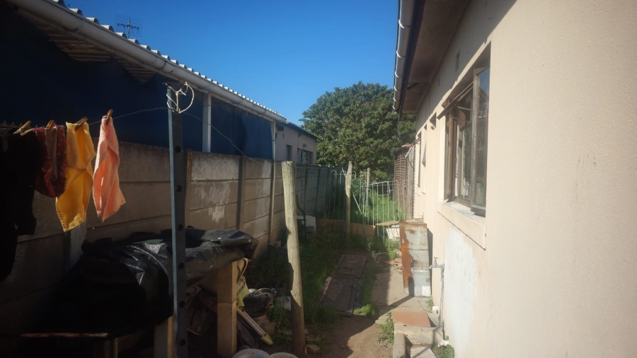 3 Bedroom Property for Sale in Peerless Park West Western Cape
